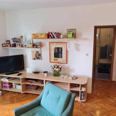 Apartment Silva, 50M From Beach Makarska Exteriör bild