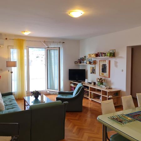 Apartment Silva, 50M From Beach Makarska Exteriör bild