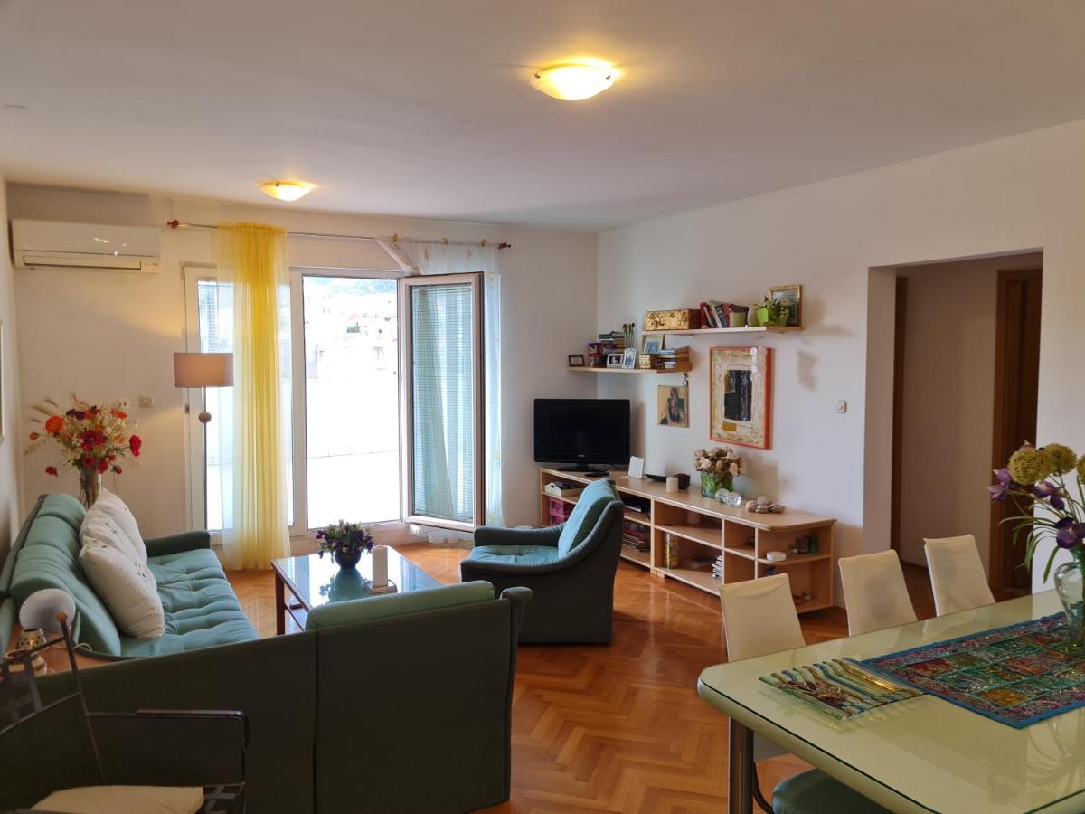 Apartment Silva, 50M From Beach Makarska Exteriör bild