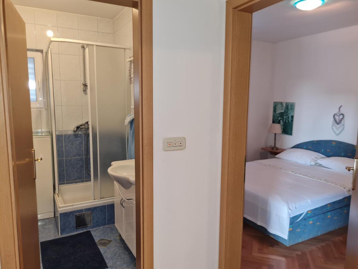 Apartment Silva, 50M From Beach Makarska Exteriör bild