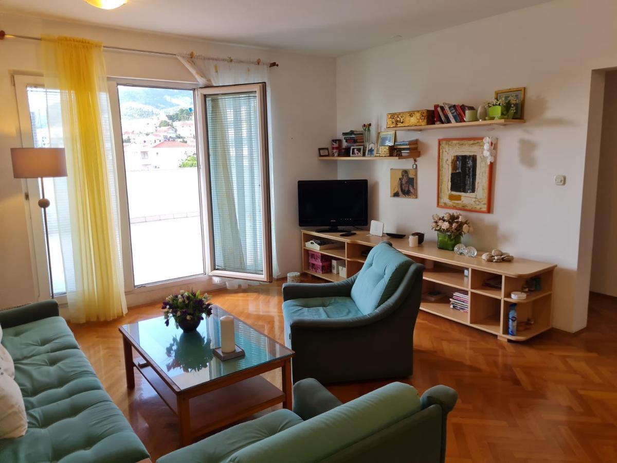 Apartment Silva, 50M From Beach Makarska Exteriör bild